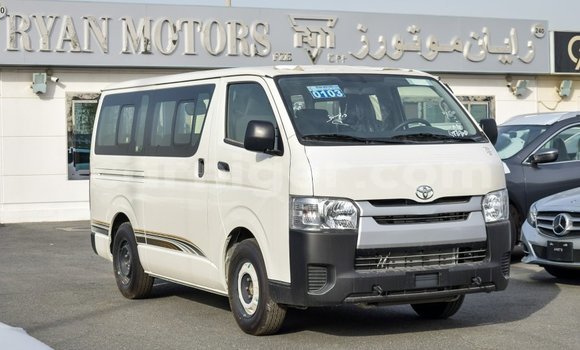 Buy Import Toyota Hiace White Car in Import - Dubai in Agadez Buy Import Toyota Hiace White Car in Import - Dubai in Agadez