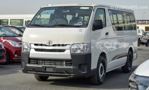 Buy Import Toyota Hiace White Car in Import - Dubai in Agadez Buy Import Toyota Hiace White Car in Import - Dubai in Agadez
