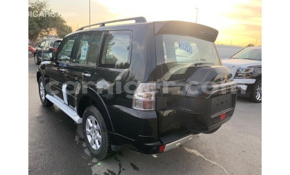 Buy Import Mitsubishi Pajero Black Car in Import - Dubai in Agadez Buy Import Mitsubishi Pajero Black Car in Import - Dubai in Agadez