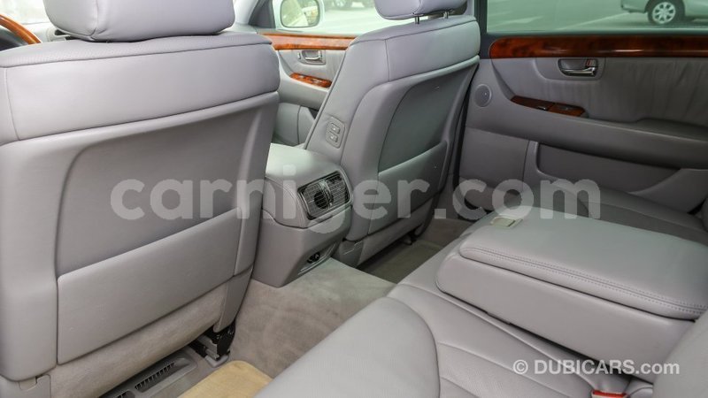 Big with watermark lexus ls agadez import dubai 6423