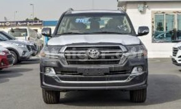 Acheter Import Utilitaire Toyota Land Cruiser Autre à Import - Dubai, Agadez Acheter Import Utilitaire Toyota Land Cruiser Autre à Import - Dubai, Agadez