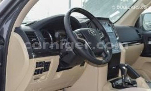 Acheter Import Utilitaire Toyota Land Cruiser Autre à Import - Dubai, Agadez Acheter Import Utilitaire Toyota Land Cruiser Autre à Import - Dubai, Agadez