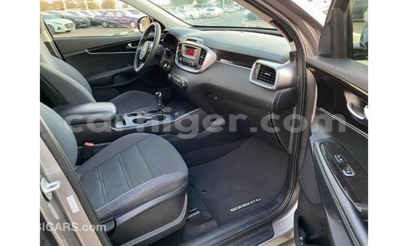Buy Import Kia Sorento Other Car in Import - Dubai in Agadez Buy Import Kia Sorento Other Car in Import - Dubai in Agadez