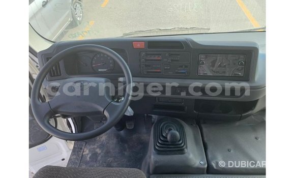 Buy Import Toyota Coaster White Car in Import - Dubai in Agadez Buy Import Toyota Coaster White Car in Import - Dubai in Agadez