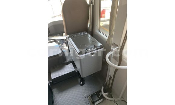 Buy Import Toyota Coaster White Car in Import - Dubai in Agadez Buy Import Toyota Coaster White Car in Import - Dubai in Agadez