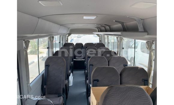 Buy Import Toyota Coaster White Car in Import - Dubai in Agadez Buy Import Toyota Coaster White Car in Import - Dubai in Agadez