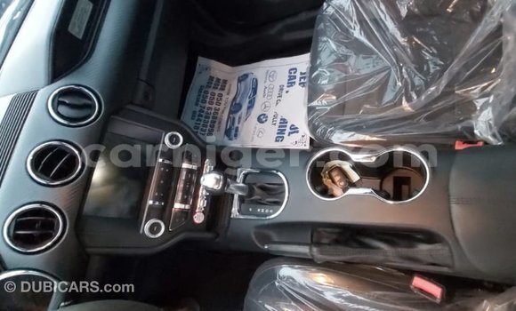 Sayi Imported Ford Mustang Red Mota in Import - Dubai a Agadez Sayi Imported Ford Mustang Red Mota in Import - Dubai a Agadez