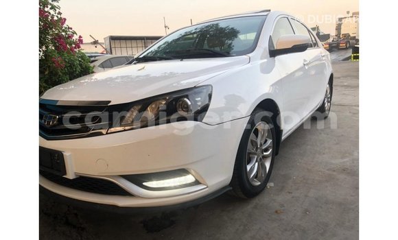 Sayi Imported Geely Emgrand 7 White Mota in Import - Dubai a Agadez Sayi Imported Geely Emgrand 7 White Mota in Import - Dubai a Agadez