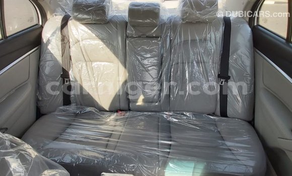 Sayi Imported Geely Emgrand 7 White Mota in Import - Dubai a Agadez Sayi Imported Geely Emgrand 7 White Mota in Import - Dubai a Agadez