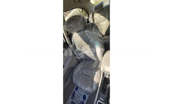 Sayi Imported Geely Emgrand 7 White Mota in Import - Dubai a Agadez Sayi Imported Geely Emgrand 7 White Mota in Import - Dubai a Agadez