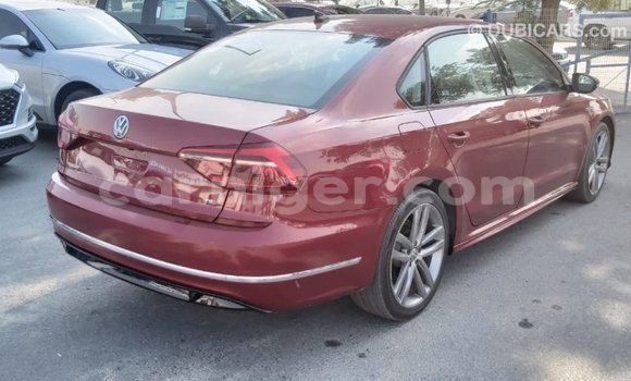 Sayi Imported Volkswagen Passat Red Mota in Import - Dubai a Agadez Sayi Imported Volkswagen Passat Red Mota in Import - Dubai a Agadez