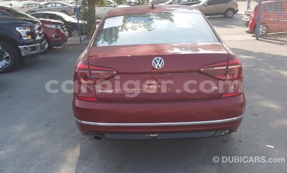 Sayi Imported Volkswagen Passat Red Mota in Import - Dubai a Agadez Sayi Imported Volkswagen Passat Red Mota in Import - Dubai a Agadez