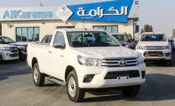 Buy Import Toyota Hilux White Car in Import - Dubai in Agadez Buy Import Toyota Hilux White Car in Import - Dubai in Agadez
