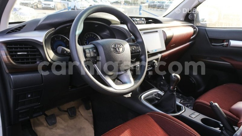 Big with watermark toyota hilux agadez import dubai 6470