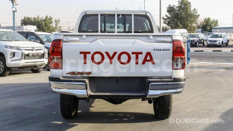 Big with watermark toyota hilux agadez import dubai 6471