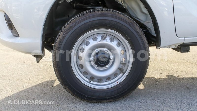 Big with watermark toyota hilux agadez import dubai 6471