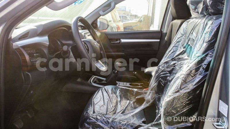 Big with watermark toyota hilux agadez import dubai 6472