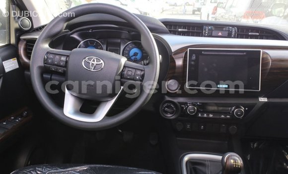 اشتري Imported Toyota Hilux Other سيارة في Import - Dubai في أغاديز اشتري Imported Toyota Hilux Other سيارة في Import - Dubai في أغاديز