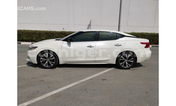 Buy Import Nissan Maxima White Car in Import - Dubai in Agadez Buy Import Nissan Maxima White Car in Import - Dubai in Agadez