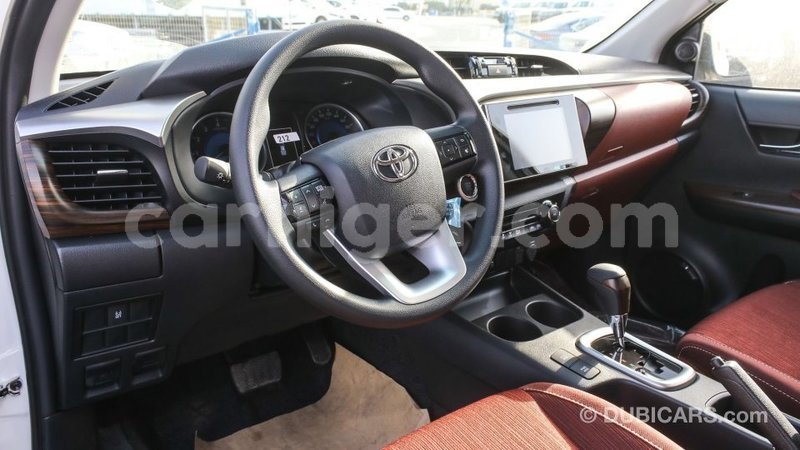 Big with watermark toyota hilux agadez import dubai 6477