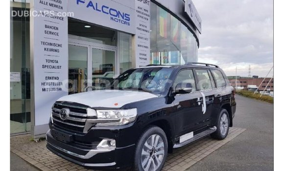 Buy Import Toyota Land Cruiser Other Truck in Import - Dubai in Agadez Buy Import Toyota Land Cruiser Other Truck in Import - Dubai in Agadez