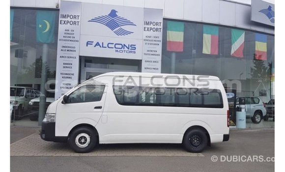 Buy Import Toyota Hiace White Car in Import - Dubai in Agadez Buy Import Toyota Hiace White Car in Import - Dubai in Agadez