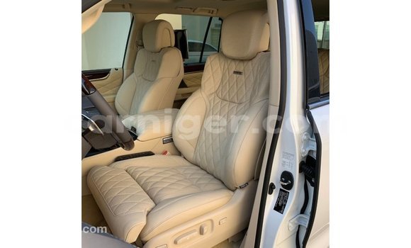 Buy Import Lexus LX White Car in Import - Dubai in Agadez Buy Import Lexus LX White Car in Import - Dubai in Agadez