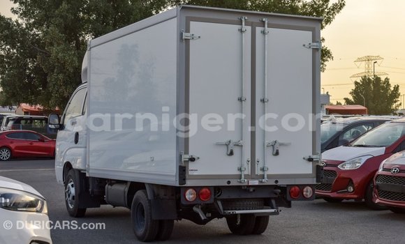 Buy Import Kia K3 White Car in Import - Dubai in Agadez Buy Import Kia K3 White Car in Import - Dubai in Agadez