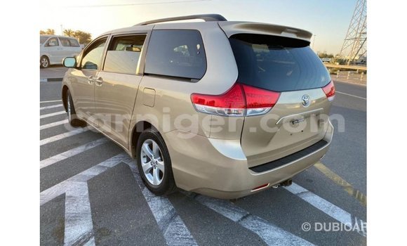 Acheter Import Voiture Toyota Sienna Autre à Import - Dubai, Agadez Acheter Import Voiture Toyota Sienna Autre à Import - Dubai, Agadez