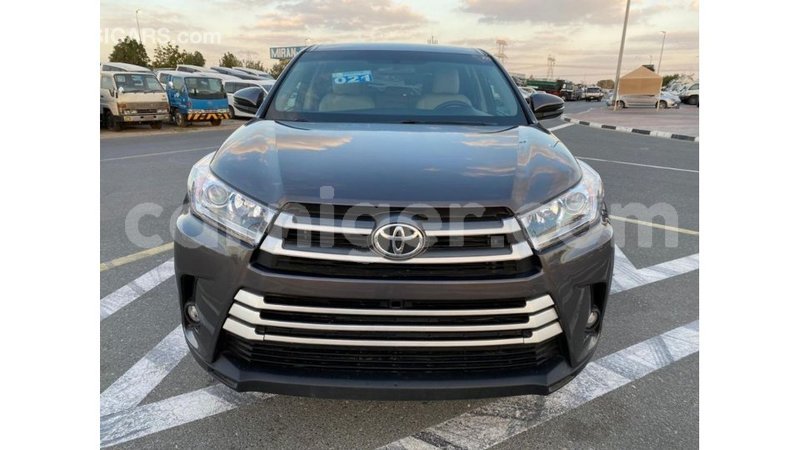 Big with watermark toyota highlander agadez import dubai 6497