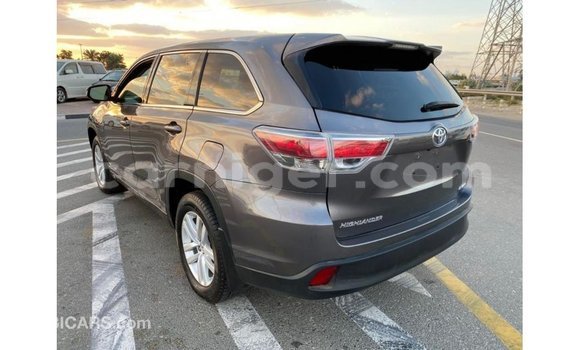 Buy Import Toyota Highlander Other Car in Import - Dubai in Agadez Buy Import Toyota Highlander Other Car in Import - Dubai in Agadez