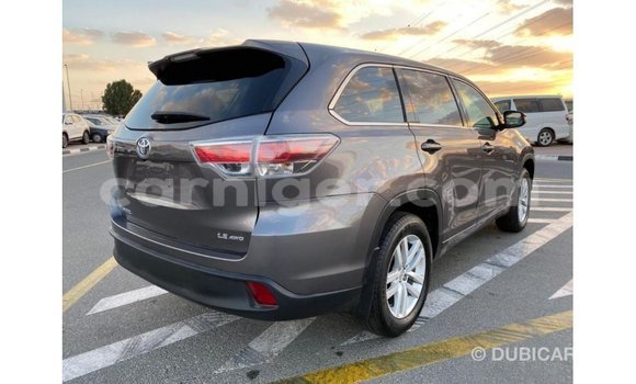 Buy Import Toyota Highlander Other Car in Import - Dubai in Agadez Buy Import Toyota Highlander Other Car in Import - Dubai in Agadez
