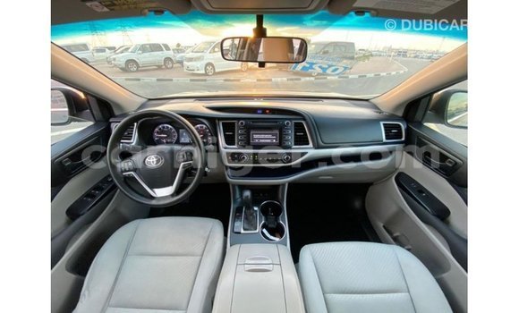 Buy Import Toyota Highlander Other Car in Import - Dubai in Agadez Buy Import Toyota Highlander Other Car in Import - Dubai in Agadez