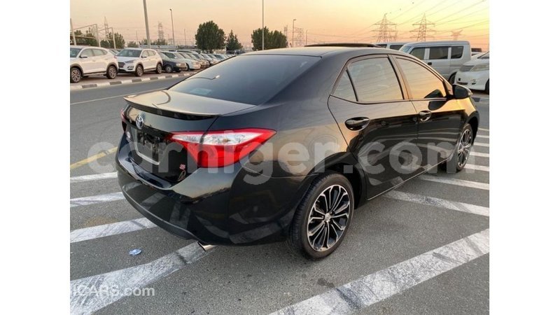 Big with watermark toyota corolla agadez import dubai 6499