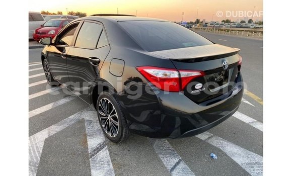 Acheter Import Voiture Toyota Corolla Noir à Import - Dubai, Agadez Acheter Import Voiture Toyota Corolla Noir à Import - Dubai, Agadez