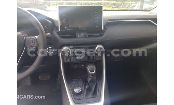 Buy Import Toyota Ade Other Truck in Import - Dubai in Agadez Buy Import Toyota Ade Other Truck in Import - Dubai in Agadez