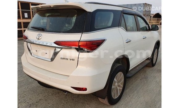 Buy Import Toyota Fortuner White Car in Import - Dubai in Agadez Buy Import Toyota Fortuner White Car in Import - Dubai in Agadez