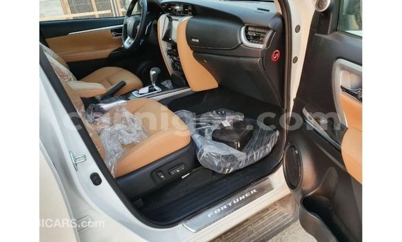 Buy Import Toyota Fortuner White Car in Import - Dubai in Agadez Buy Import Toyota Fortuner White Car in Import - Dubai in Agadez