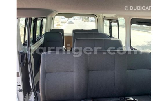 Buy Import Toyota Hiace White Car in Import - Dubai in Agadez Buy Import Toyota Hiace White Car in Import - Dubai in Agadez