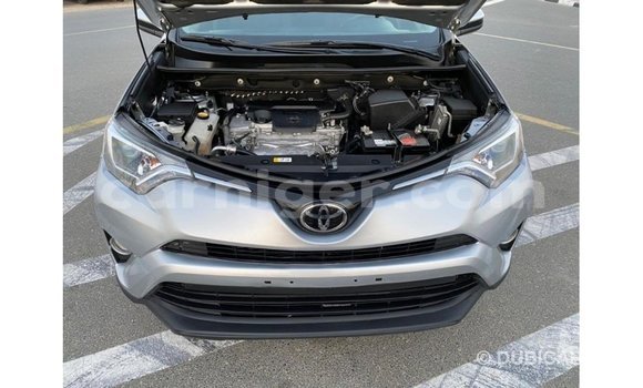 Buy Import Toyota Ade Other Truck in Import - Dubai in Agadez Buy Import Toyota Ade Other Truck in Import - Dubai in Agadez