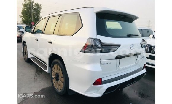 اشتري Imported Lexus LX White سيارة في Import - Dubai في أغاديز اشتري Imported Lexus LX White سيارة في Import - Dubai في أغاديز