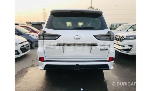 اشتري Imported Lexus LX White سيارة في Import - Dubai في أغاديز اشتري Imported Lexus LX White سيارة في Import - Dubai في أغاديز