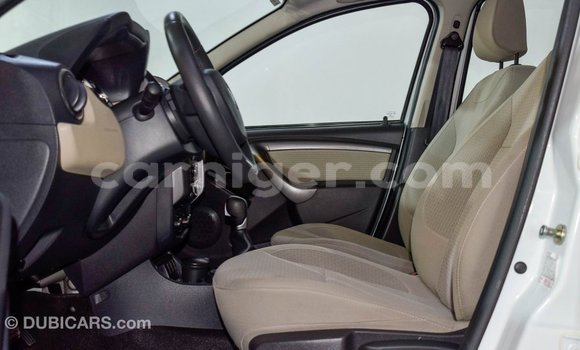 Buy Import Renault Duster White Car in Import - Dubai in Agadez Buy Import Renault Duster White Car in Import - Dubai in Agadez