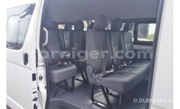 Buy Import Toyota Hiace White Car in Import - Dubai in Agadez Buy Import Toyota Hiace White Car in Import - Dubai in Agadez