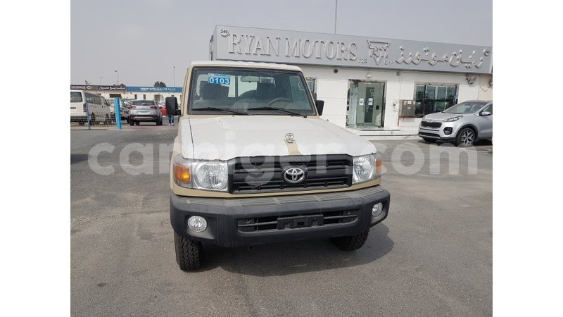 Big with watermark toyota land cruiser agadez import dubai 6528