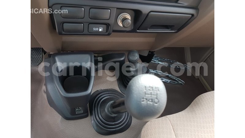 Big with watermark toyota land cruiser agadez import dubai 6528