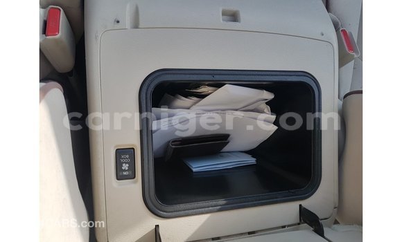 اشتري Imported Nissan Patrol White سيارة في Import - Dubai في أغاديز اشتري Imported Nissan Patrol White سيارة في Import - Dubai في أغاديز