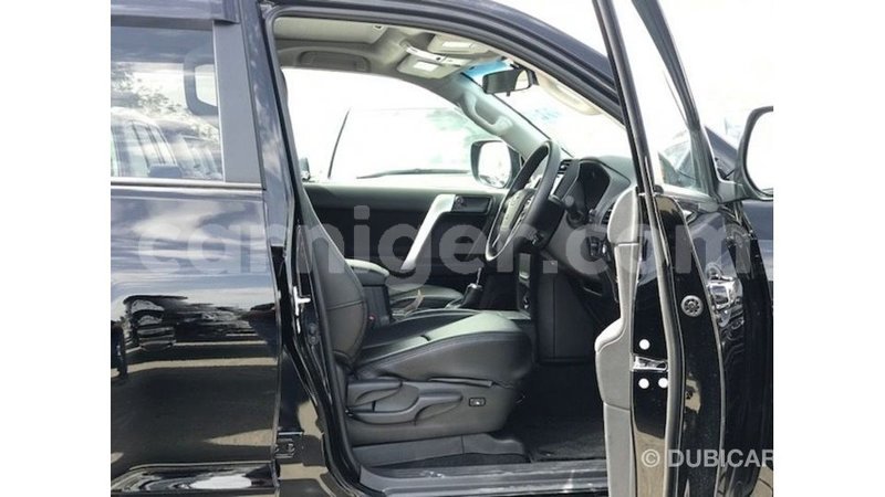 Big with watermark toyota prado agadez import dubai 6548