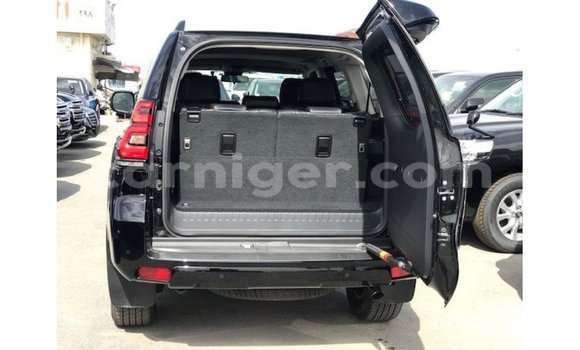 Sayi Imported Toyota Prado Black Mota in Import - Dubai a Agadez Sayi Imported Toyota Prado Black Mota in Import - Dubai a Agadez