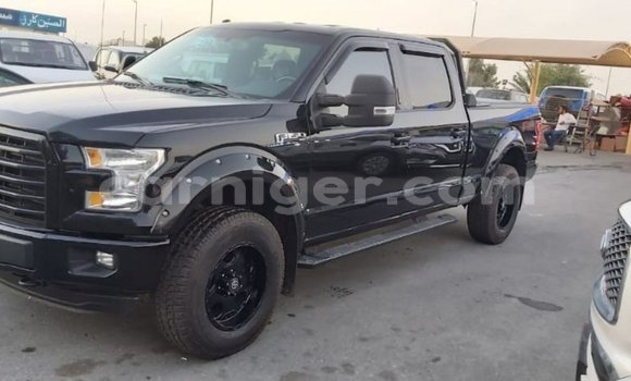 Sayi Imported Ford V8 Black Mota in Import - Dubai a Agadez Sayi Imported Ford V8 Black Mota in Import - Dubai a Agadez